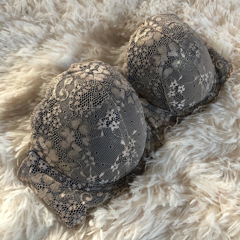 Victoria’s Secret multi-way bra